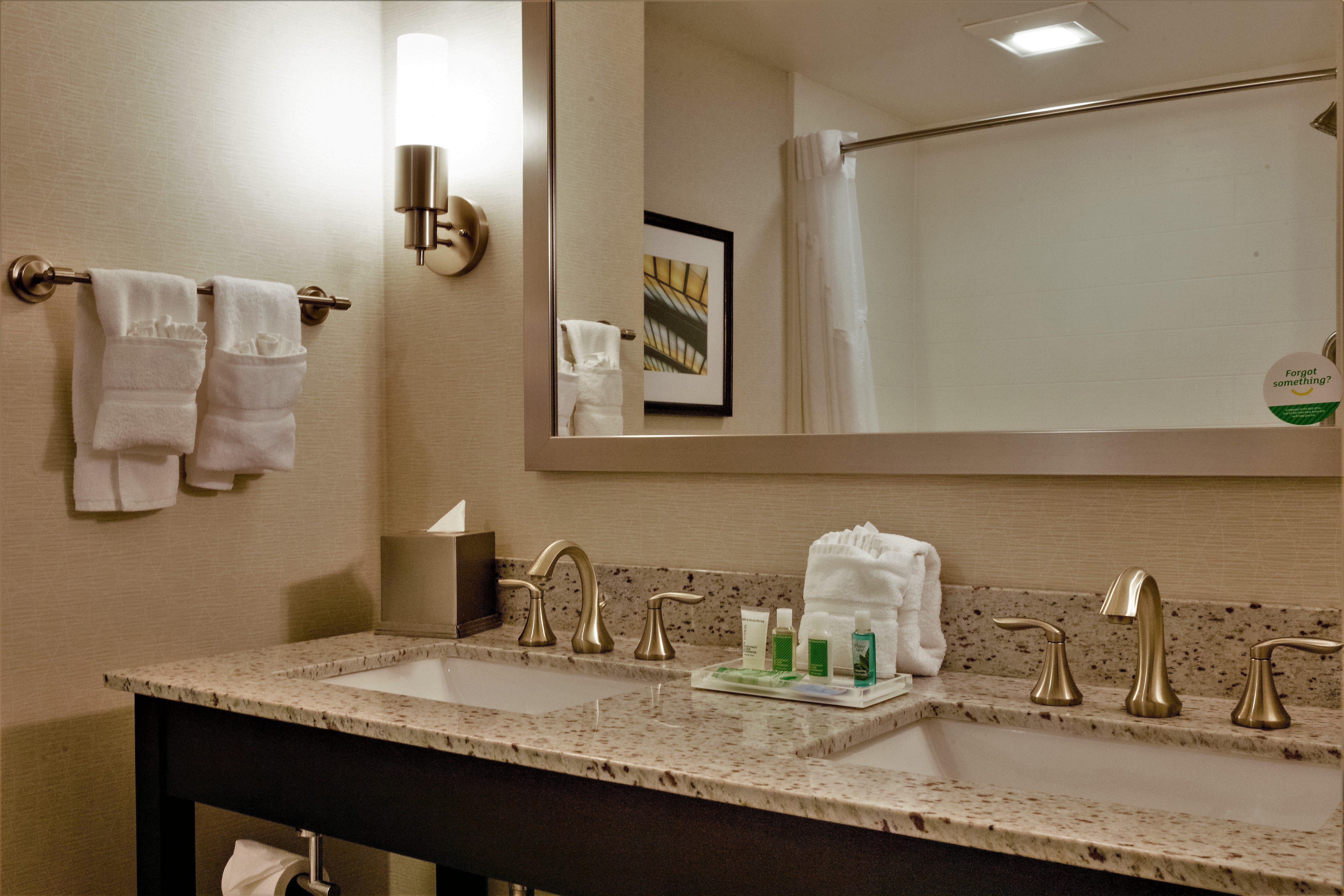 Holiday Inn And Suites East Peoria By Ihg Dış mekan fotoğraf