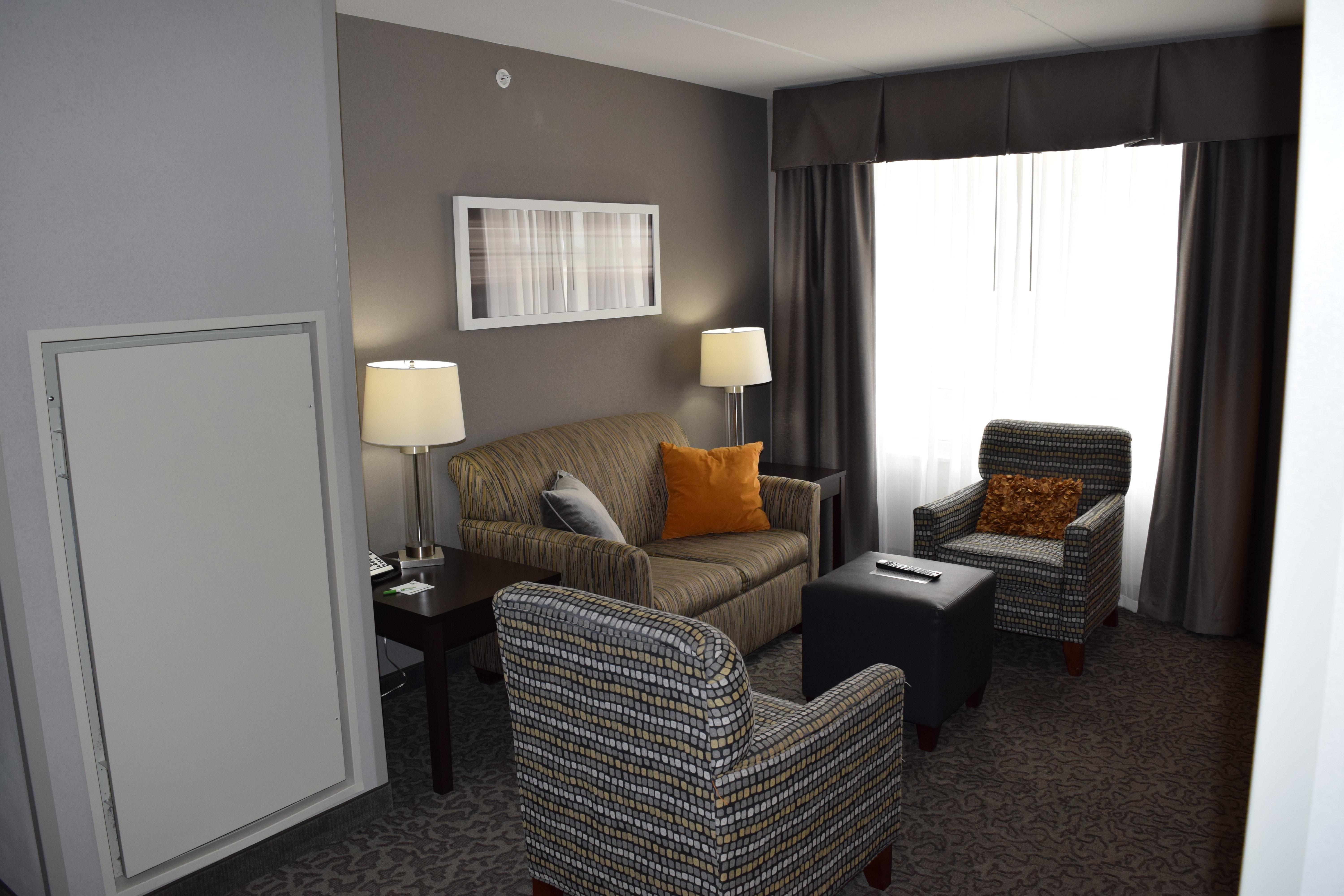 Holiday Inn And Suites East Peoria By Ihg Dış mekan fotoğraf